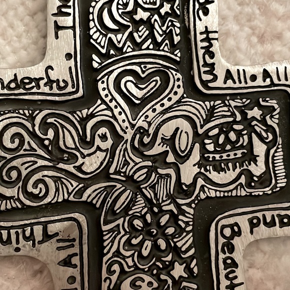 Wall Prayer Cross - Picture 2 of 6